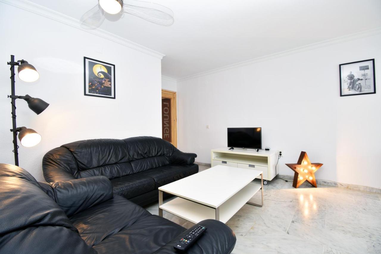 Apartamento De La Croix Apartment Fuengirola Exterior photo