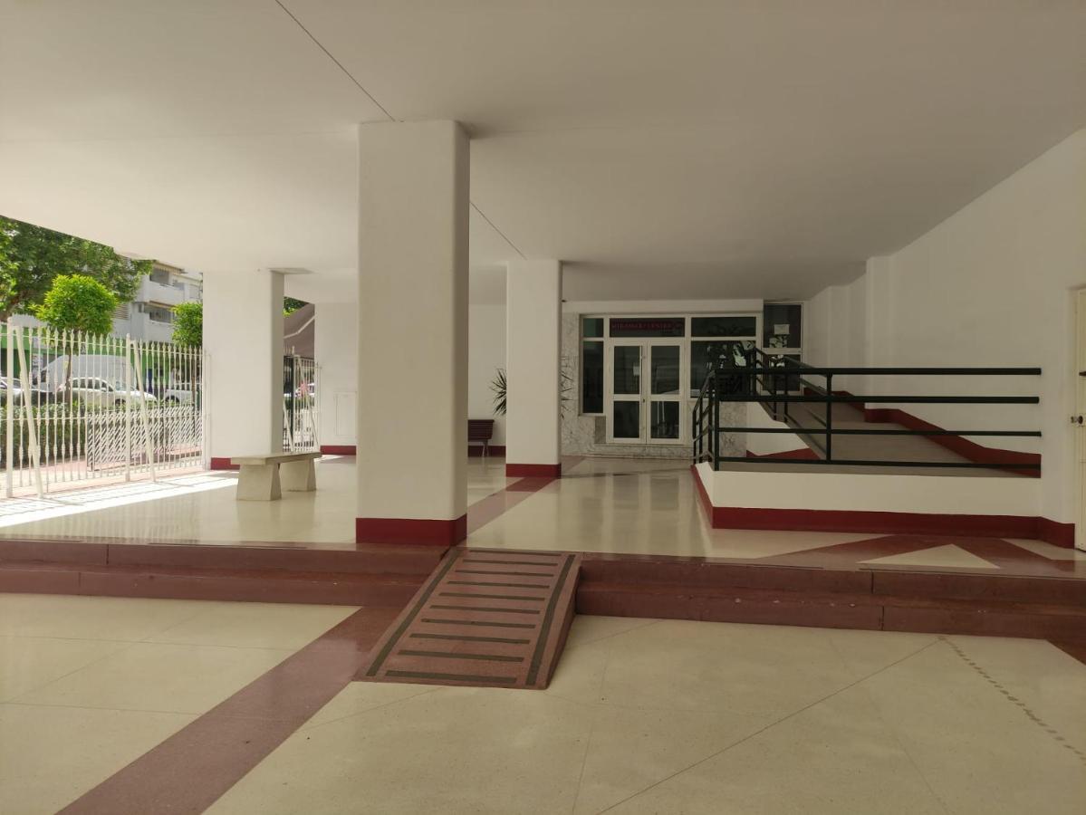 Apartamento De La Croix Apartment Fuengirola Exterior photo